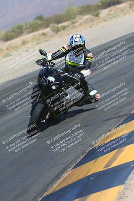 media/Oct-17-2024-Racers Edge (Thu) [[f51934c085]]/B Group/Session 2 (Turn 6 Inside)/